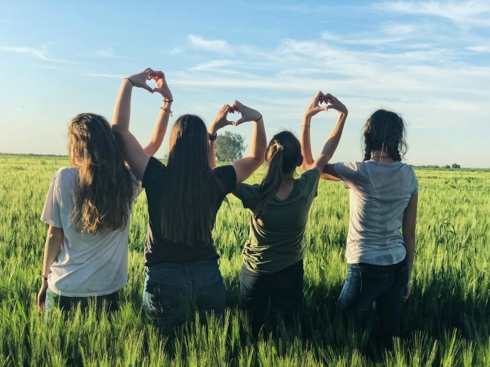 Benefits of volunteering CREDIT Melissa Askew on Unsplash_picmonkeyed