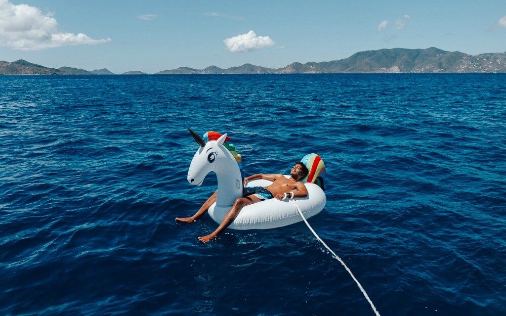Live your best life party floatie CREDIT The Yacht Week_James_Patrick-226_picmonkeyed