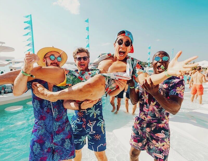 #TBTYW The Yacht Week Greece 2018 CREDIT @sameyeam.photo
