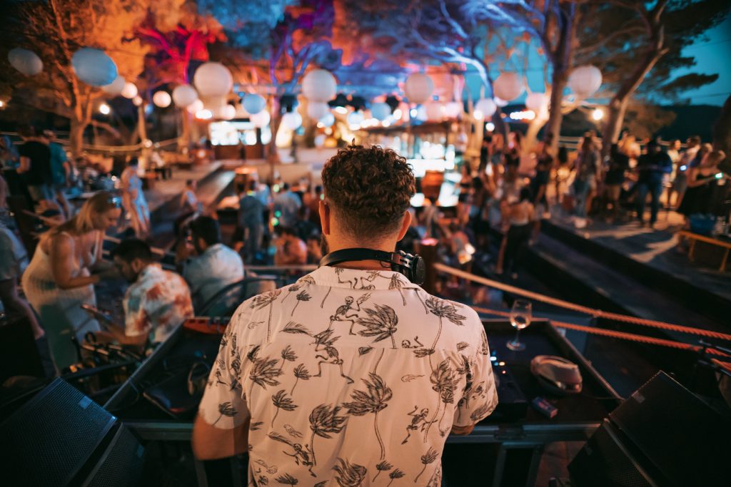 Music on Yacht Week - Dockside Disco